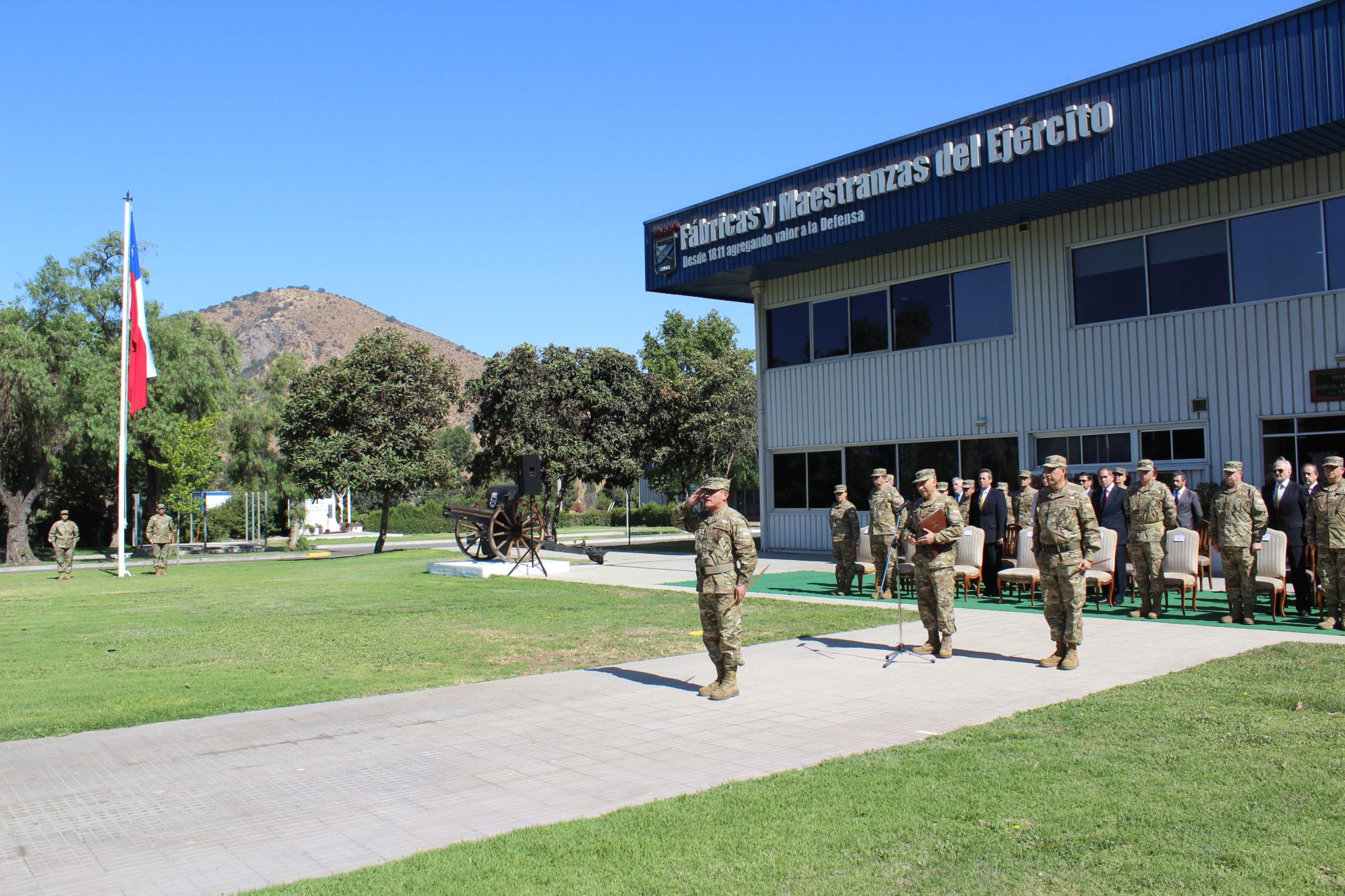 GDB Luis Espinoza Villalobos asume como nuevo Director de FAMAE FAMAE